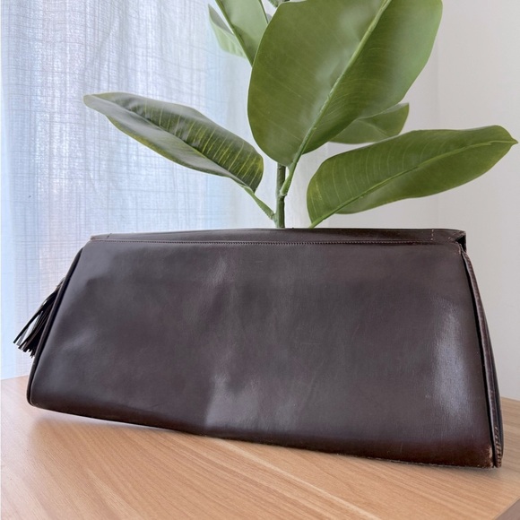 Vintage 1950s-60s brown leather oversized clutch bag - Picture 3 of 8